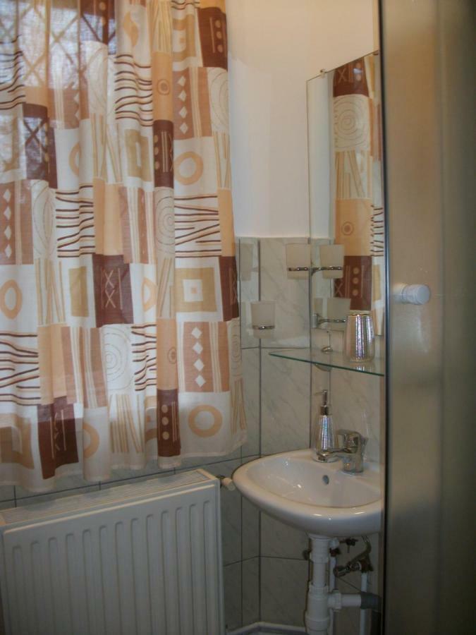 Fuege Vendeghaz Hotel Miskolc Luaran gambar